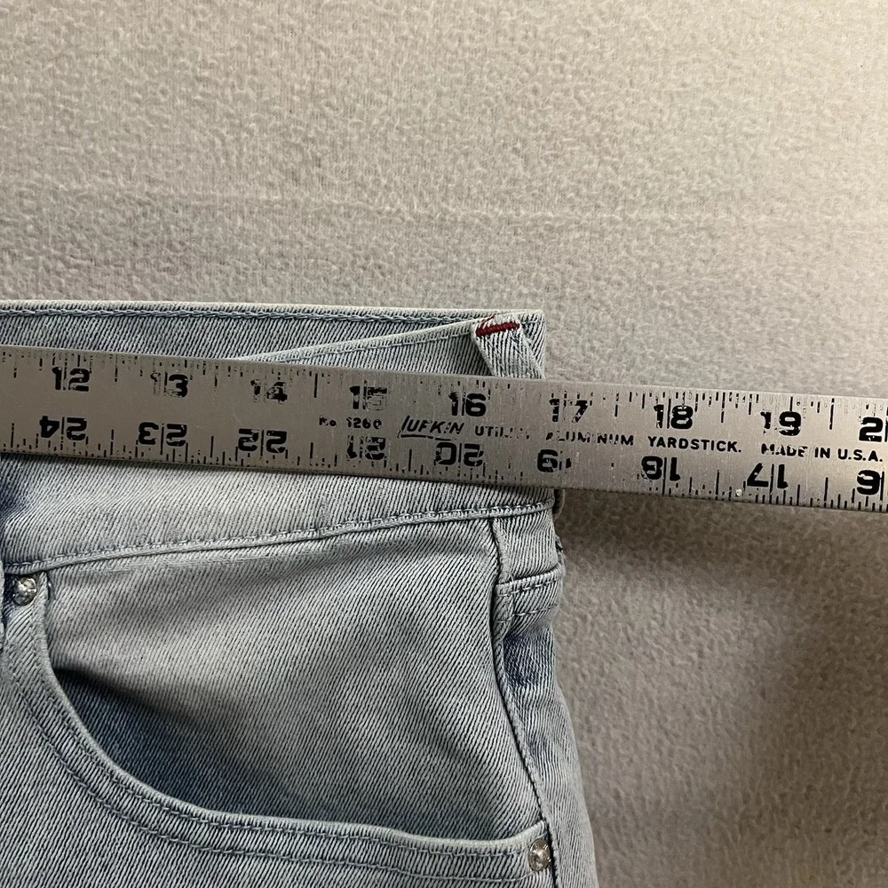 True Religion Geno Relaxed Slim Jeans Men's Size 32x31 Blue Denim Light Wash
